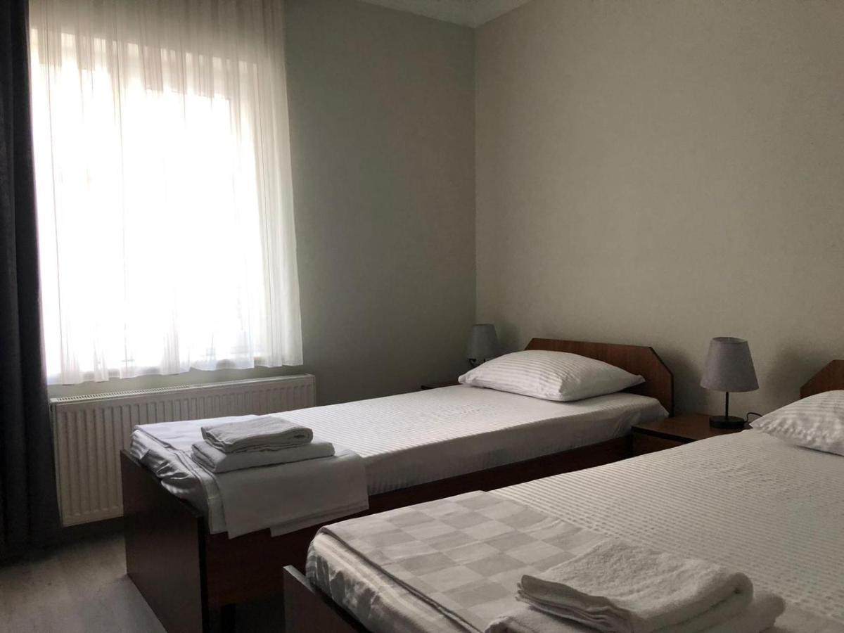 Oezdemir Otel Balikesir Exterior photo